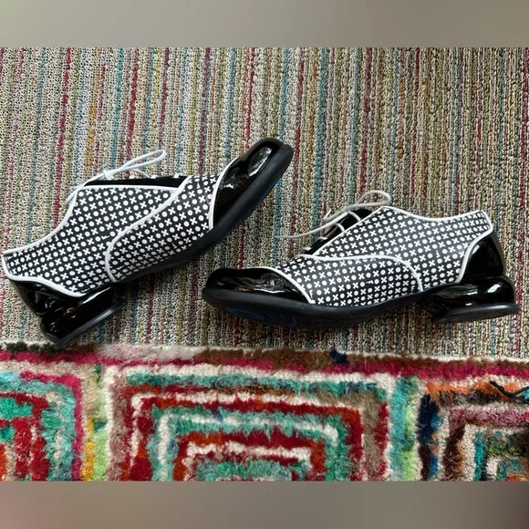 SOLD! Fluevog NEW Fellowship Martha x/o print contrast lace-up loafers -10/10.5 - Picture 8 of 16